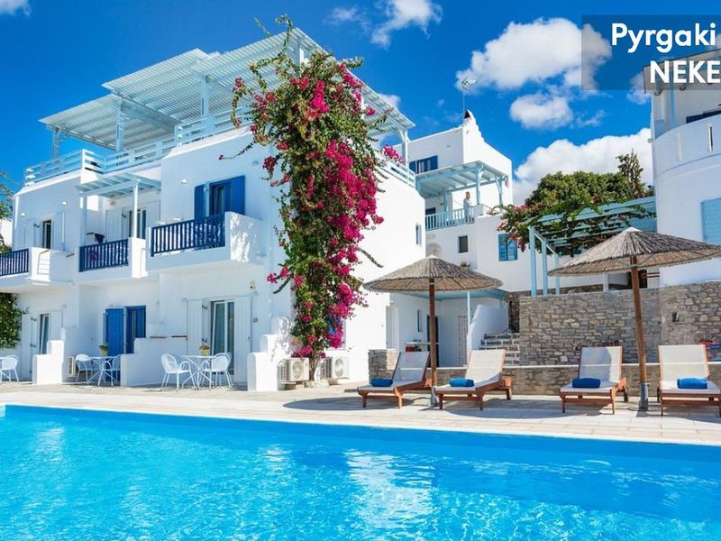 Paros